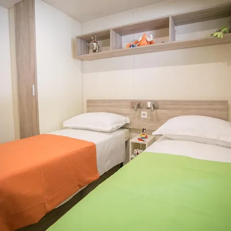 Mobile Homes Premium Magnolia Bijela Uvala *