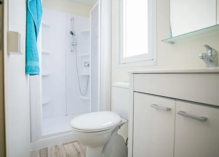 Casa de Férias Mobile Homes Premium Magnolia Bijela Uvala Poreč