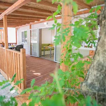 Vakantiehuis Mobile Homes Premium Magnolia Bijela Uvala