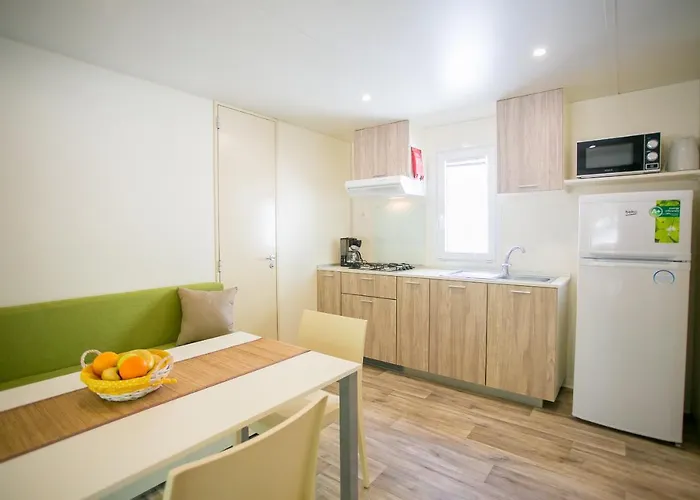 Vakantiehuis Mobile Homes Premium Magnolia Bijela Uvala